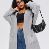 Cárdigan de mujer – Corte oversize – Punto acanalado grueso – Bolsillos delanteros – Frente abierto