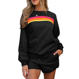 Conjunto de mujer: camiseta de manga larga y pantalones cortos de algodón, corte holgado.