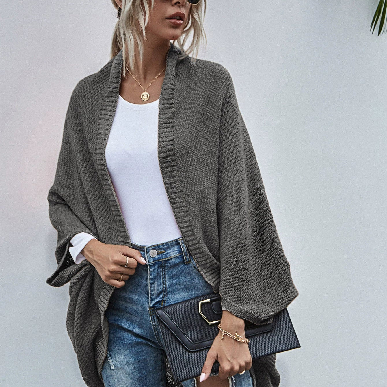 Cárdigan de mujer – Corte oversize – Punto de lana – Parte delantera abierta – Mangas murciélago