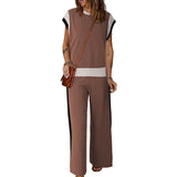 Conjunto de mujer – Tejido ligero – Top de manga 3/4 – Pantalón acampanado 7/8 – Detalle en contraste