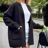 Cárdigan abierto para mujer – Punto acanalado grueso – Corte oversize – Bolsillos de parche
