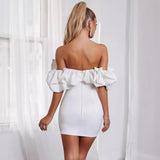 Vestido corto de mujer – Corte ajustado – Hombros descubiertos – Elegante cuello con volantes