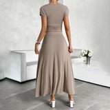 Conjunto de vestido para mujer: Top corto ajustado y fruncido, falda larga fluida y sin costuras.