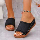 Sandalias de mujer – Punta abierta – Tira perforada – Tacón de cuña – Fáciles de poner