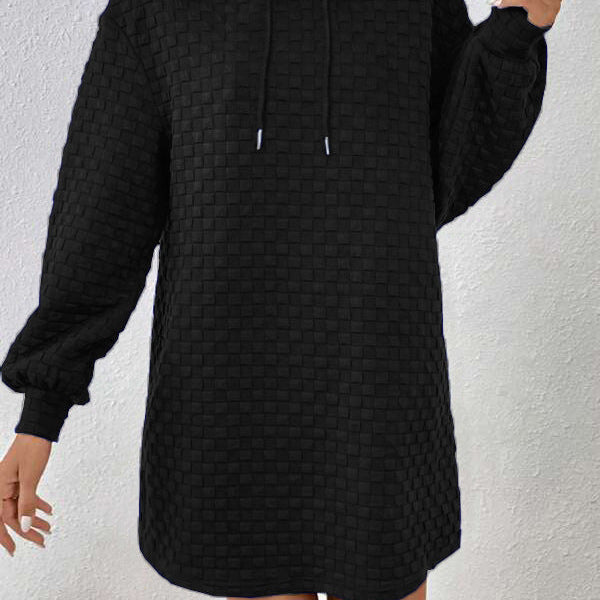 Vestido con capucha para mujer – Corte holgado – Tejido texturizado – Bolsillos prácticos