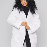 Cárdigan de mujer – Corte oversize – Punto acanalado grueso – Bolsillos delanteros – Frente abierto