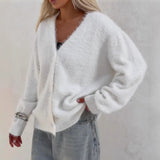 Cárdigan de mujer – Corte oversize – Punto esponjoso – Cuello en pico – Mangas largas abotonadas