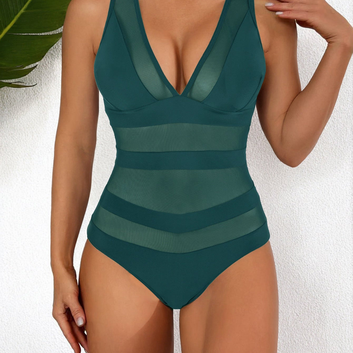 Traje de baño de una pieza para mujer – escote pronunciado – inserciones de malla – corte ajustado