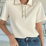Polo de mujer – Corte regular – Mangas cortas – Cuello con botones decorativos
