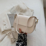 Bolso de hombro marrón clásico, elegante, práctico y atemporal para mujer.