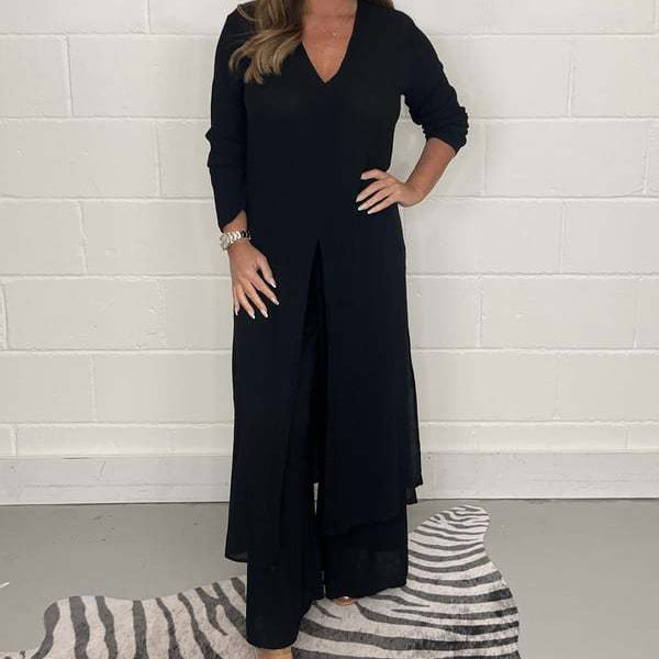 Conjunto de dos piezas para mujer: Top largo con abertura y pantalón ancho, corte holgado.