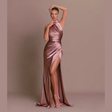 Elegante vestido sin espalda para mujer - Abertura alta - Acabado satinado