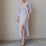 Vestido largo de mujer – Punto fino – Corte entallado – Abertura alta – Escote en pico