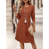 Vestido de mujer – Punto suave – Corte holgado – Mangas largas – Cuello en pico