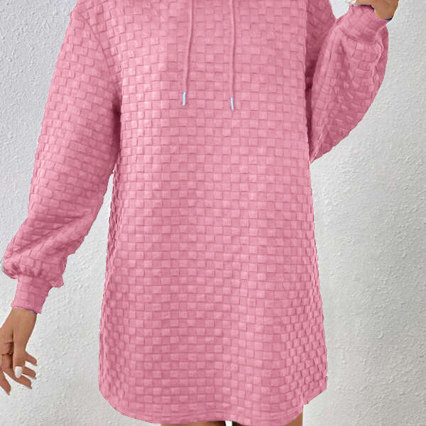Vestido con capucha para mujer – Corte holgado – Tejido texturizado – Bolsillos prácticos