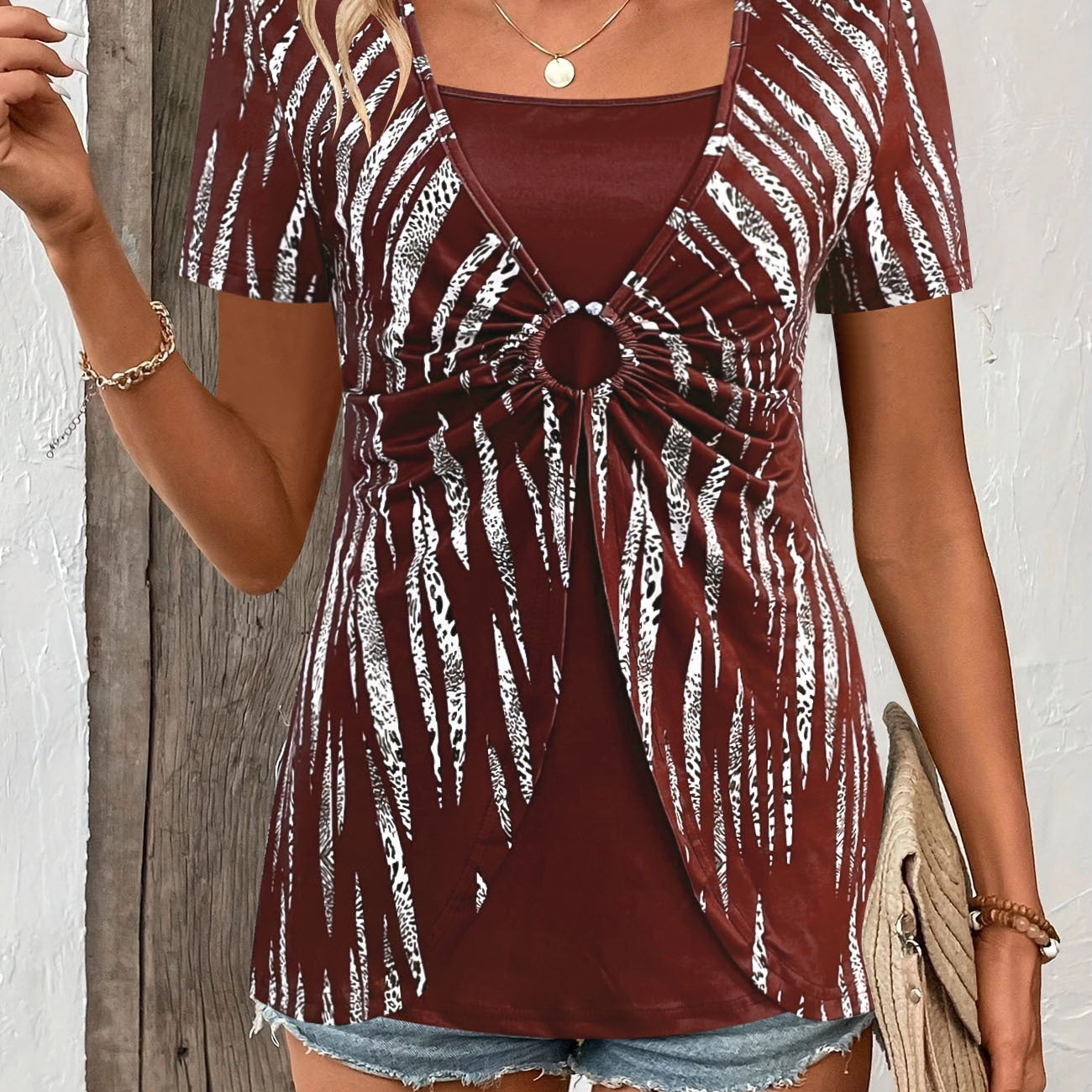 Camiseta de mujer – Corte holgado – Estampado étnico – Efecto capas – Detalle de anilla