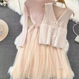 Vestido midi de dos piezas para mujer: top acanalado, falda de tul acampanada y chaleco sin mangas.