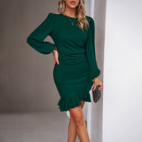 Minivestido de mujer – Corte ajustado – Mangas largas abullonadas – Cintura fruncida – Bajo asimétrico