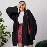 Cárdigan de mujer – Punto suave – Corte holgado – Mangas anchas – Largo hasta la mitad del muslo