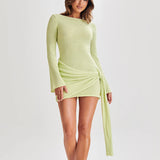 Minivestido de mujer – Corte ajustado – Tejido texturizado – Mangas largas – Fruncido ajustable