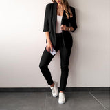 Conjunto de 2 piezas para mujer: Blazer ajustado, tejido elástico, mangas tres cuartos y corte estructurado.