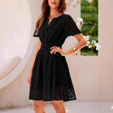 Vestido trapecio para mujer – Algodón ligero – Detalle de bordado de ojales – Cuello en pico – Mangas cortas
