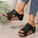 Sandalias de cuña para mujer – Punta abierta – Piel texturizada – Tacón de corcho – Detalles de remaches