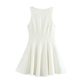 Vestido sin mangas para mujer – Corte entallado y acampanado – Cuello redondo – Largo mini fluido