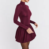 Vestido mini de mujer – Corte ajustado – Cuello alto – Mangas largas – Falda acampanada