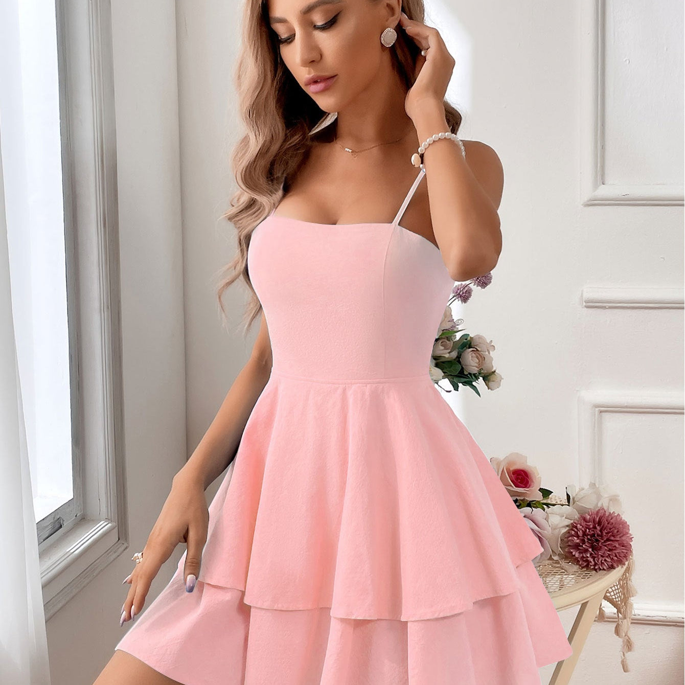 Vestido de mujer – Espalda abierta – Tirantes finos – Corte evasé – Tejido ligero y transpirable