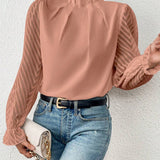 Blusa de mujer – Corte holgado – Cuello alto plisado – Mangas largas en voile de espiga
