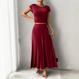 Conjunto de vestido para mujer: Top corto ajustado y fruncido, falda larga fluida y sin costuras.