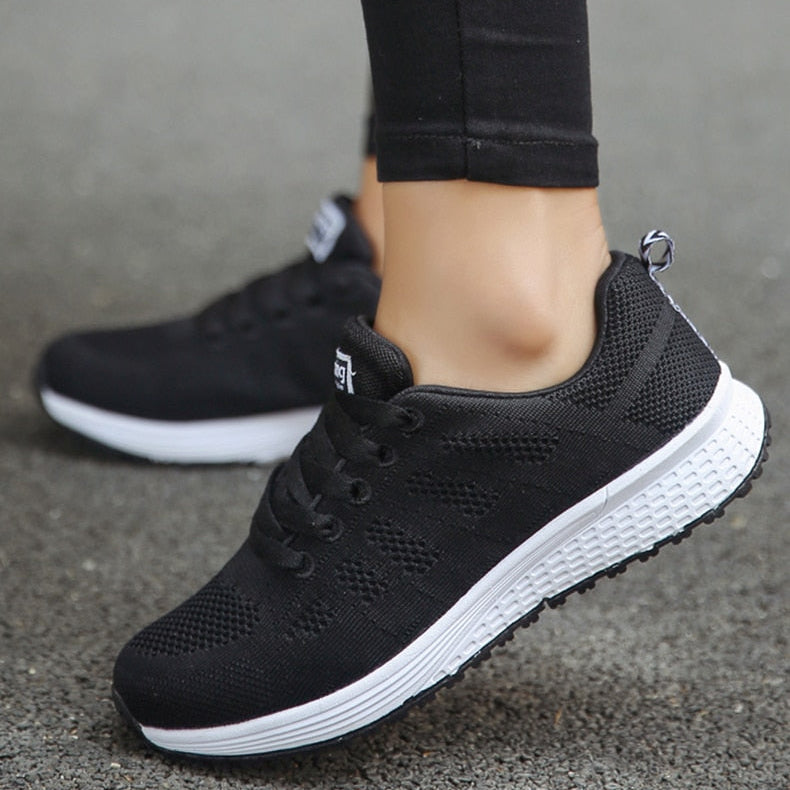 Zapatillas deportivas para mujer – Malla transpirable – Sujeción óptima – Cierre con cordones antideslizante
