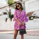 Vestido corto de mujer – Escote cruzado – Corte fluido – Volantes – Tejido transpirable