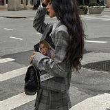 Juego de escritorio retro de dos piezas a cuadros con solapas plisadas