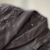 Chaqueta atrevida, sofisticada y elegante para mujer.