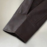 Chaqueta atrevida, sofisticada y elegante para mujer.