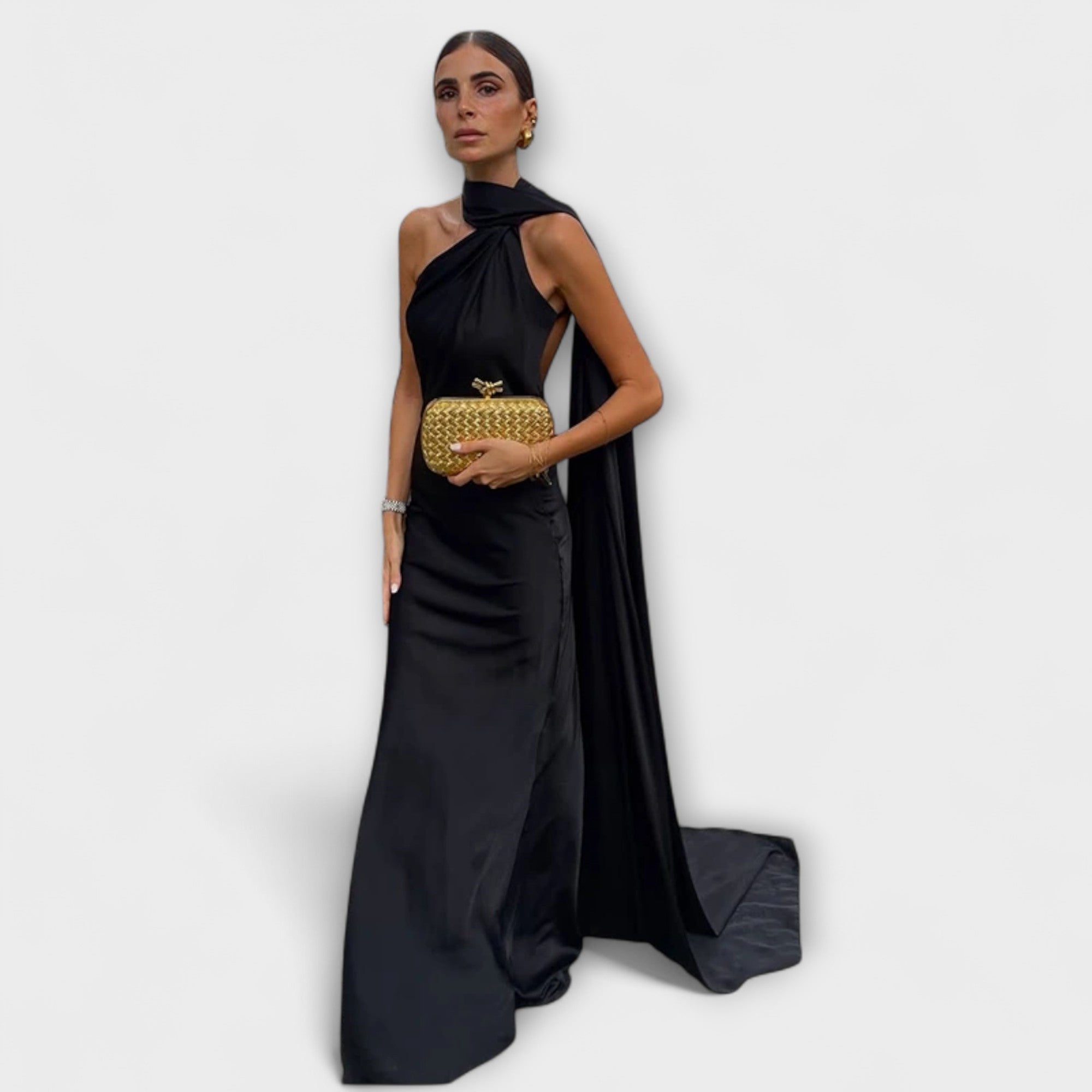 Vestido Maxi Šik con hombros al aire y atado al cuello