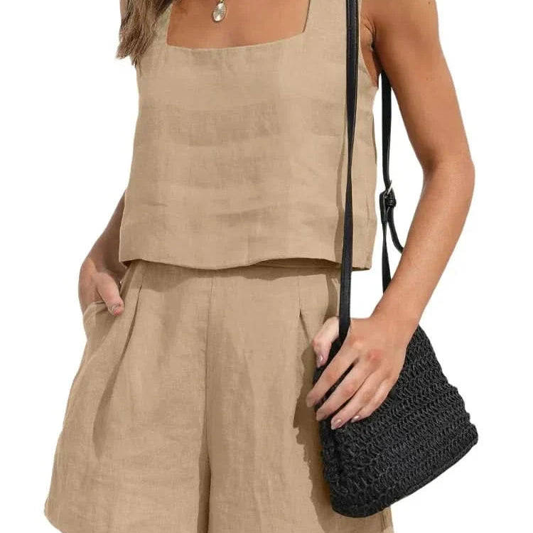 Conjunto de mujer - Chaqueta elegante y pantalones cortos - Tejido ligero - Corte moderno