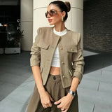 Chaqueta bomber de mujer – Lana – Corte cropped estructurado – Mangas largas – Cuello redondo