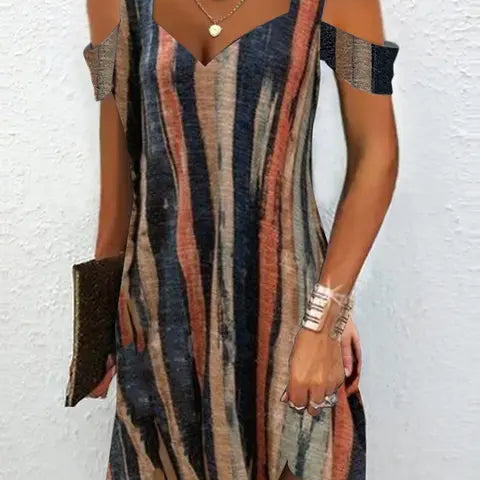 Vestido de mujer - Diseño geométrico - Escote en V - Hombros descubiertos - Corte asimétrico