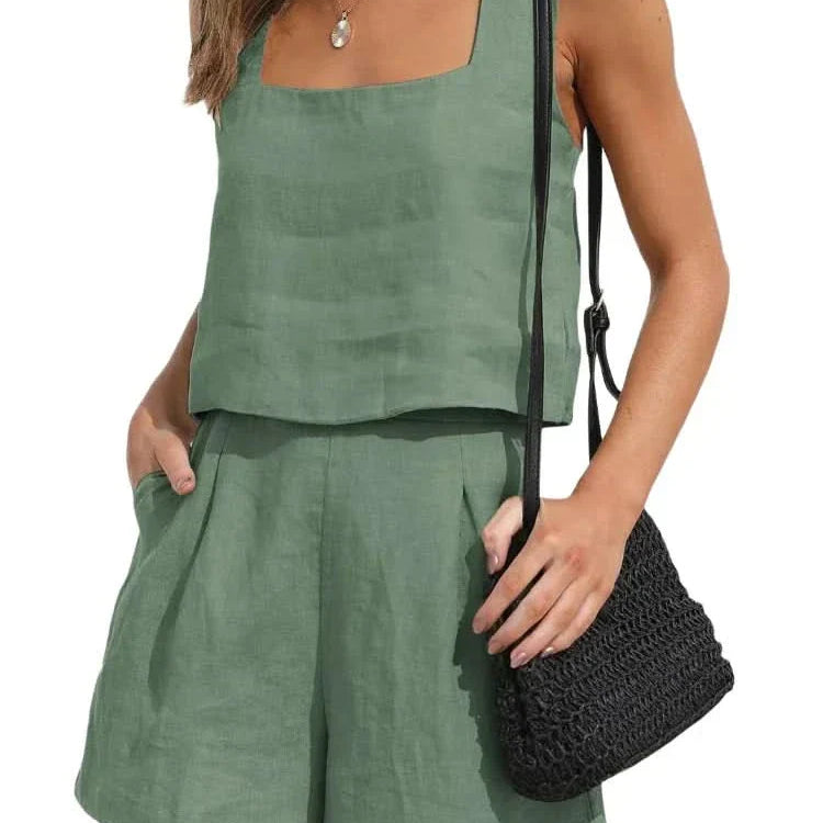 Conjunto de mujer - Chaqueta elegante y pantalones cortos - Tejido ligero - Corte moderno