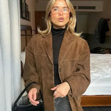 Chaqueta de mujer elegante, chic y atemporal.