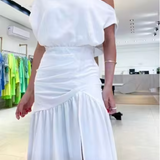 Vestido de mujer - Cuello halter - Bajo asimétrico - Estampado floral - Detalle fruncido
