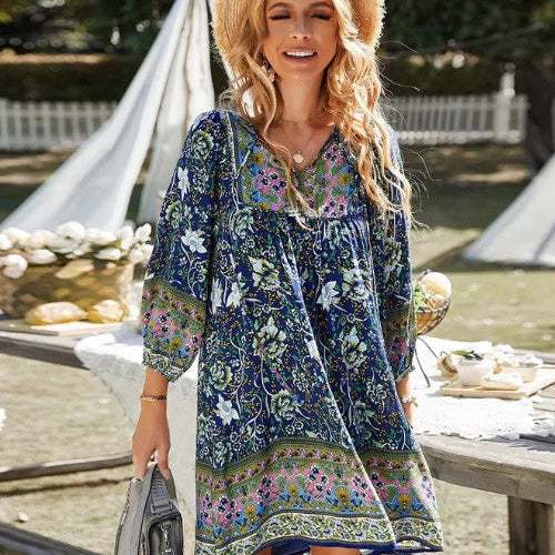 Vestido bohemio para mujer - Estampado floral - Mangas largas - Corte acampanado - Cuello en V