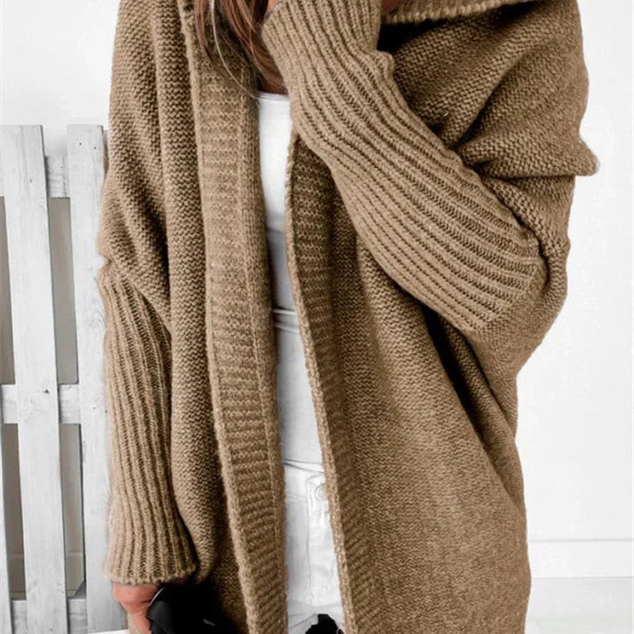 Cárdigan de mujer – Corte oversize – Lana de punto – Abertura frontal – Capucha