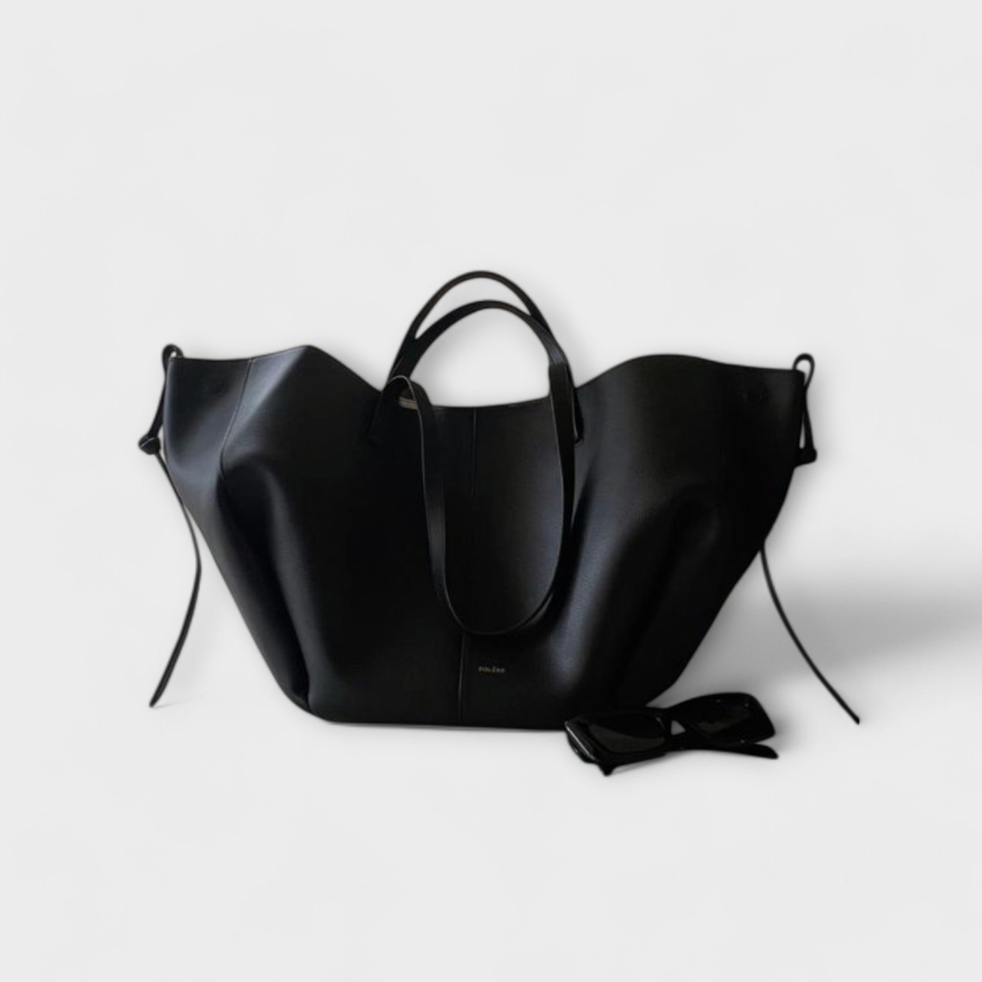 Cécile. – Bolso de hombro vintage