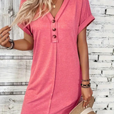 Vestido estilo camiseta para mujer - Corte holgado - Manga corta con ribetes vueltos - Cuello en V informal con botones