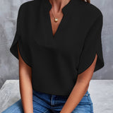 Blusa de mujer – Corte relajado – Tejido lujoso – Cuello en V calado – Mangas acampanadas