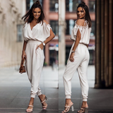 Mono de mujer - Corte holgado y elegante - Hombros descubiertos - Cintura fruncida - Piernas ajustadas